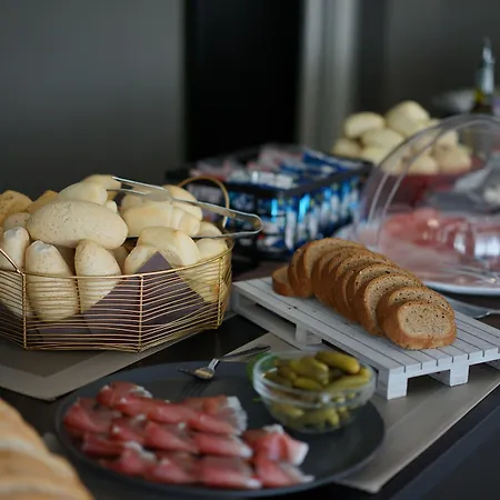 Aplo - Breakfast Experience 3* 체르비아