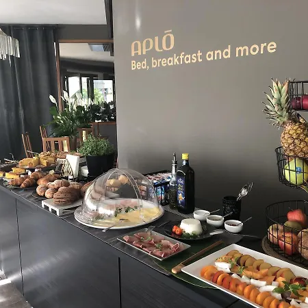 Aplo - Breakfast Experience 호텔 3*