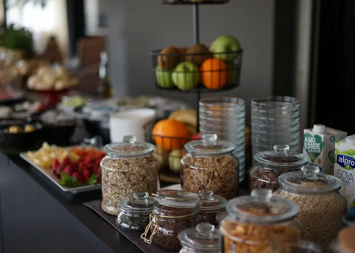 Aplo - Breakfast Experience Hotel