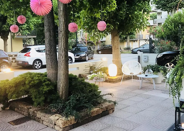 Aplo - Breakfast Experience Hotel