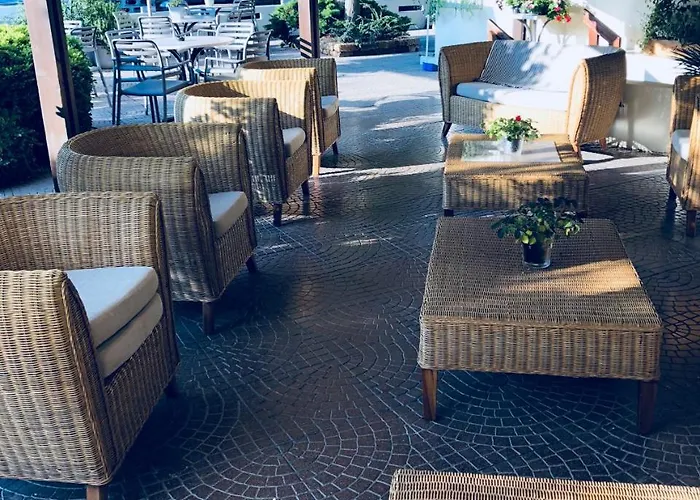 Aplo - Breakfast Experience Hotel 3*