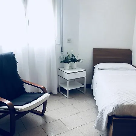 Hotel Aplo - Breakfast Experience 3*