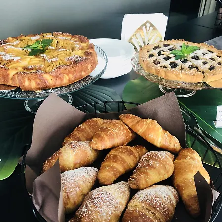 Aplo - Breakfast Experience 3*