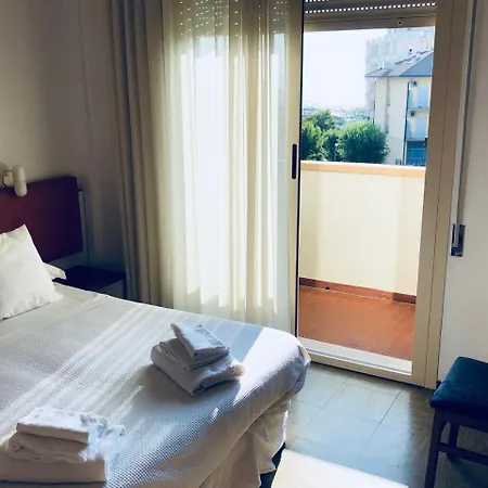 Hotel Aplo - Breakfast Experience Cervia