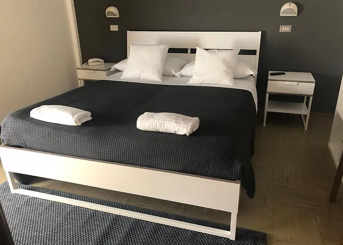 Aplo - Breakfast Experience فندق