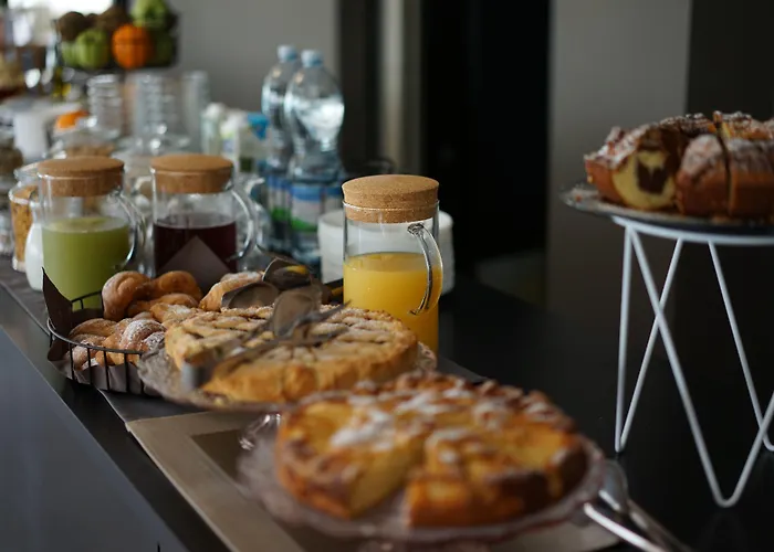 Hotel Aplo - Breakfast Experience