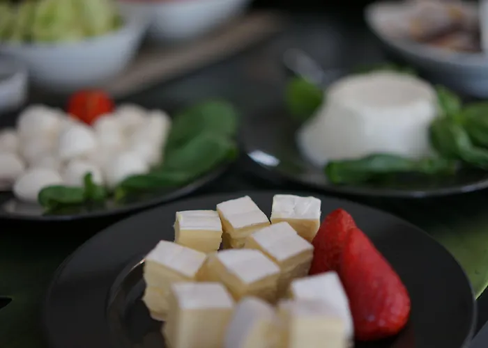 فندق Aplo - Breakfast Experience