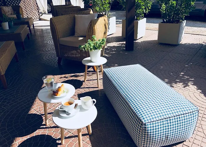 Hotel Aplo - Breakfast Experience Cervia