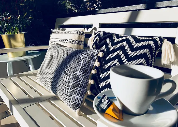 فندق Aplo - Breakfast Experience 3*